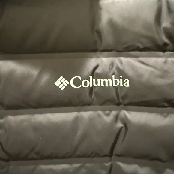 Columbia men’s Omni - Shield, 650 down jacket Black - Picture 6 of 10